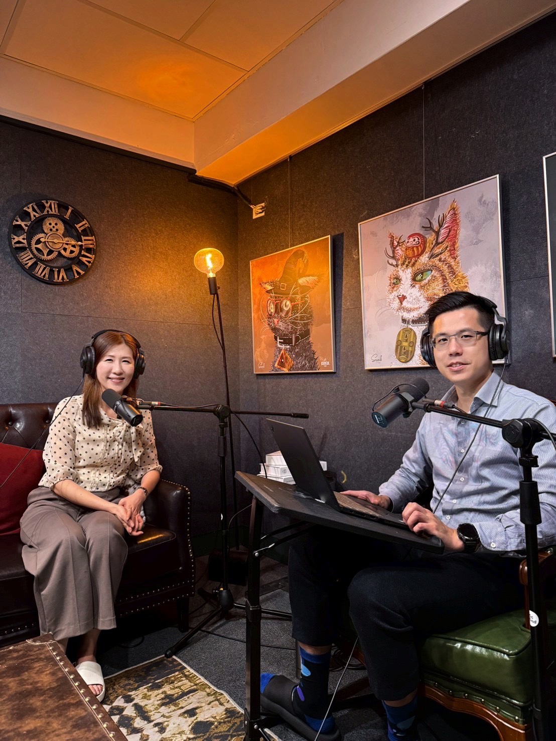 【 法律兵工廠：EP070 Podcast | feat.瑩真律師：當法律成為內容，當內容面對輿論：談創作、壓力與公關危機處理技巧】
